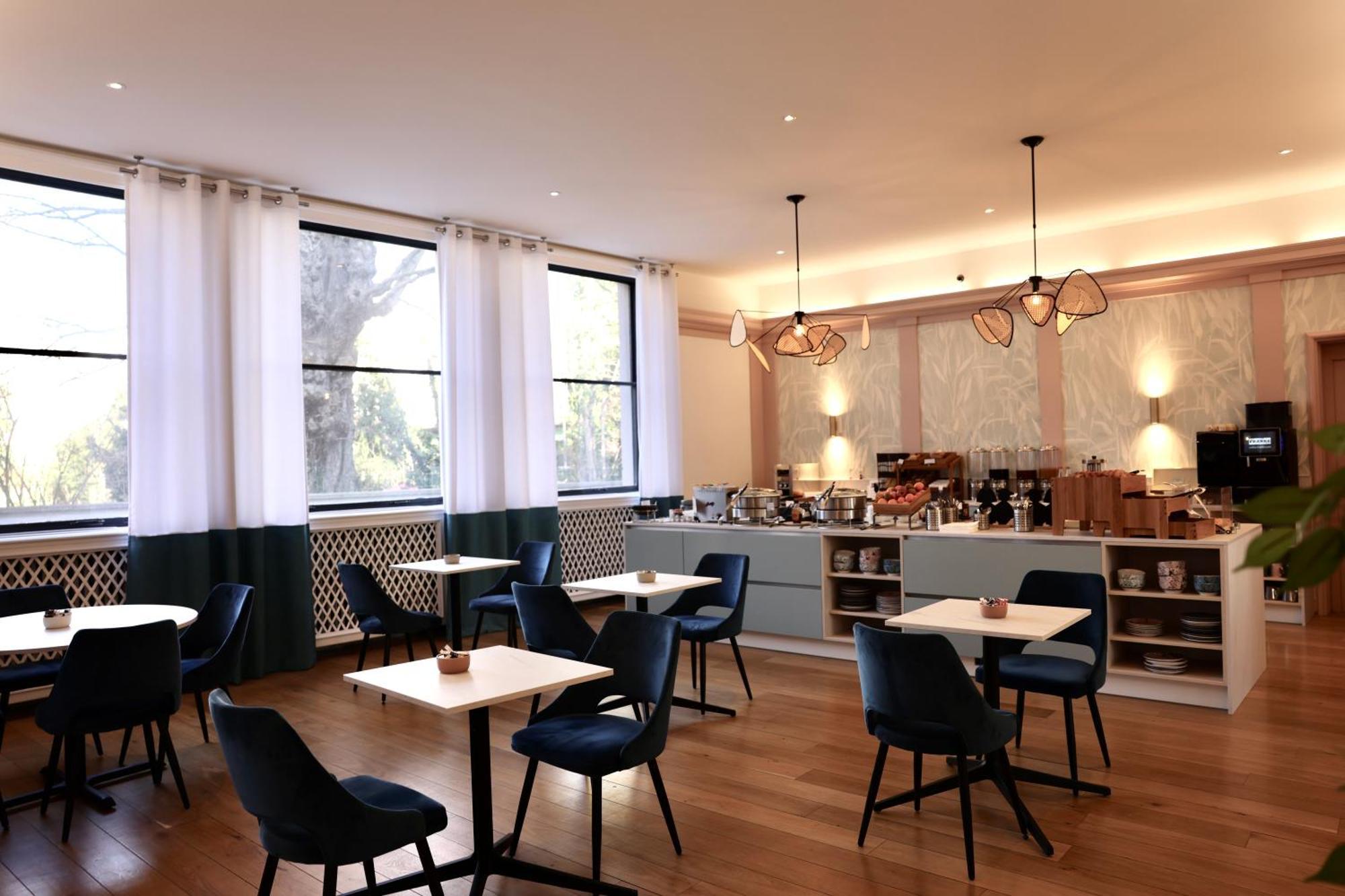 Western De La Bourse Hotel