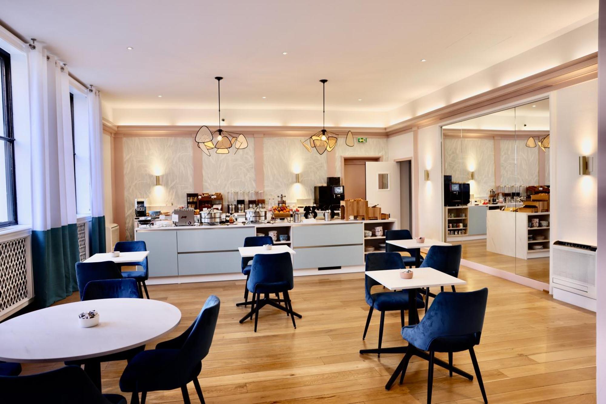 Western De La Bourse Hotel 3*