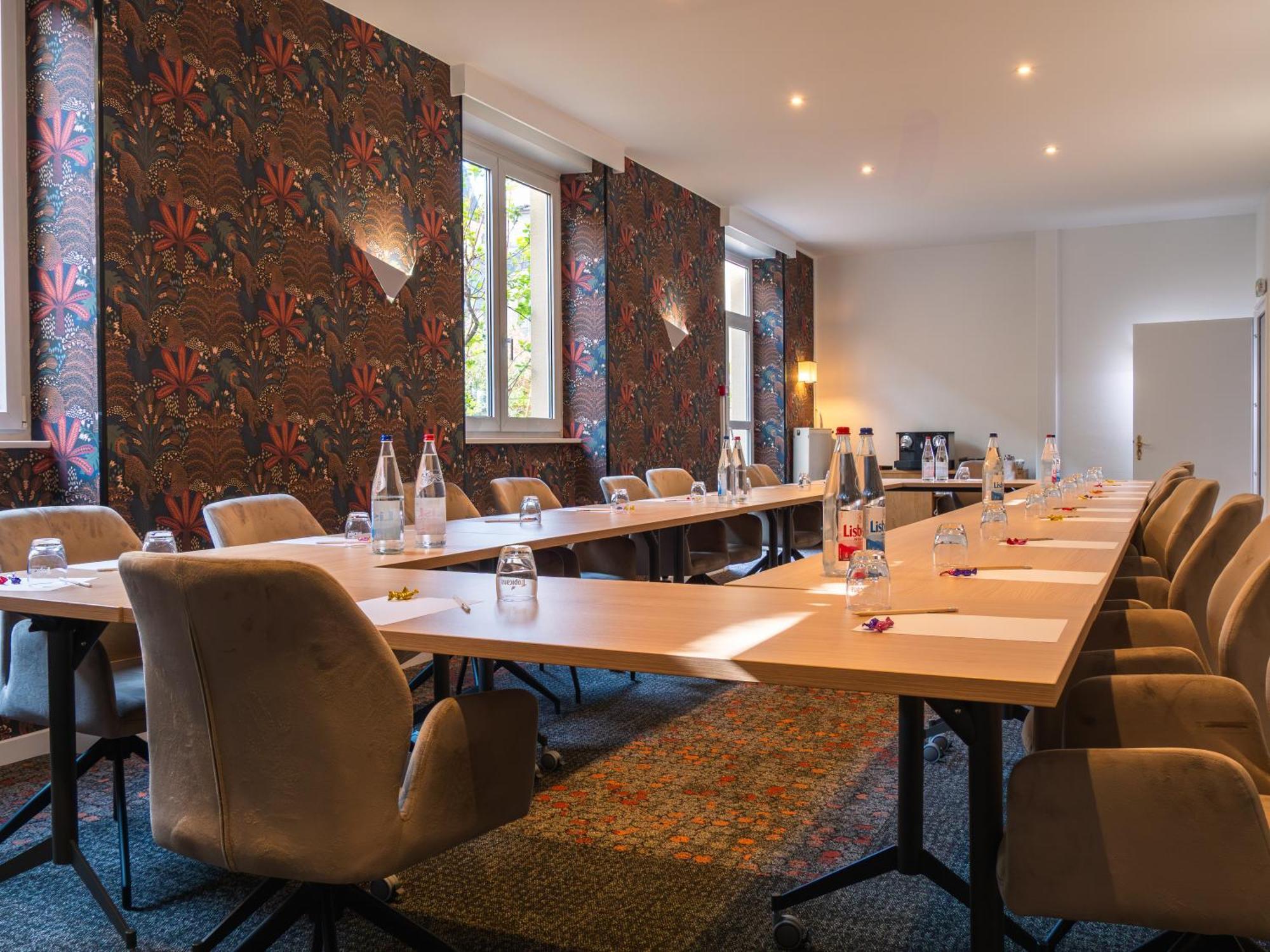 Hotel Western De La Bourse 3*