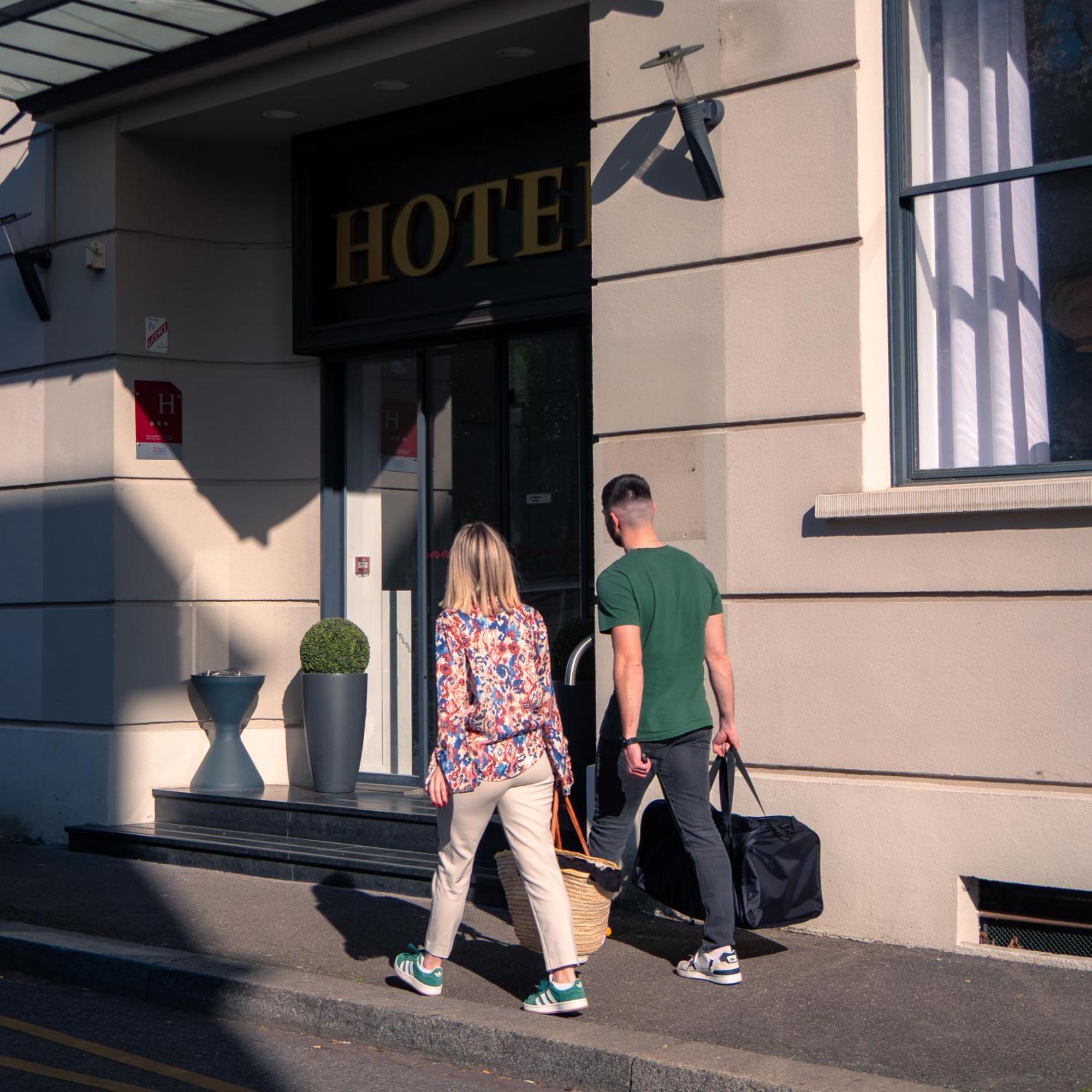 Western De La Bourse Hotel